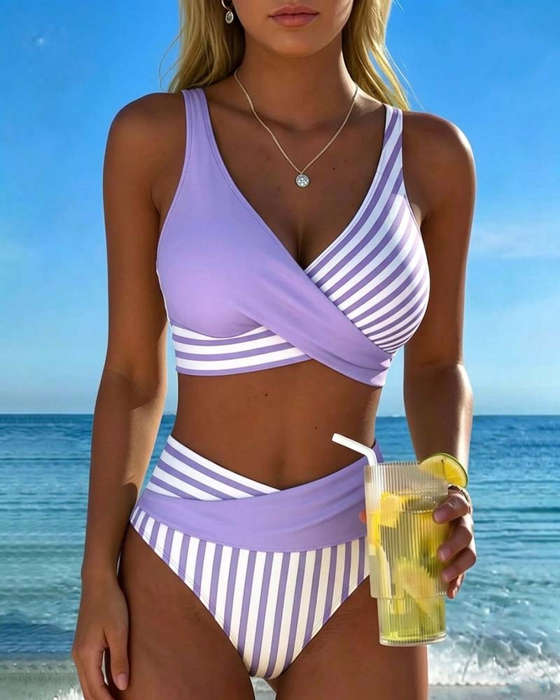Bikini Incrociato a Righe Stampato