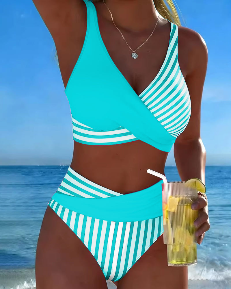 Bikini Incrociato a Righe Stampato