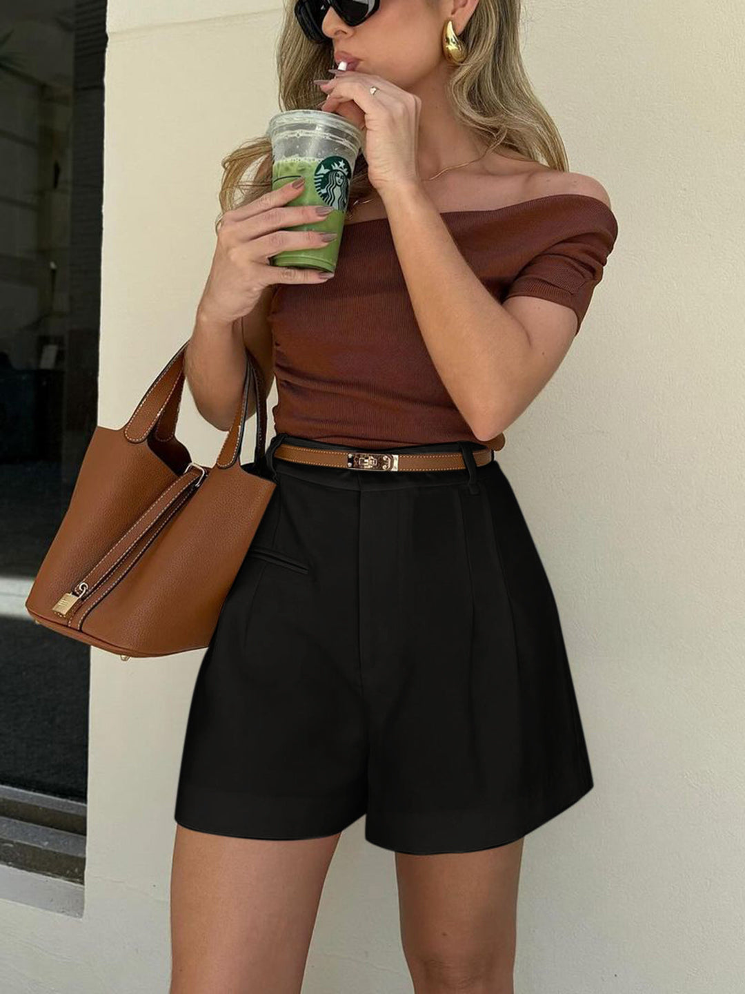 Marloes - Eleganti pantaloni corti a vita alta