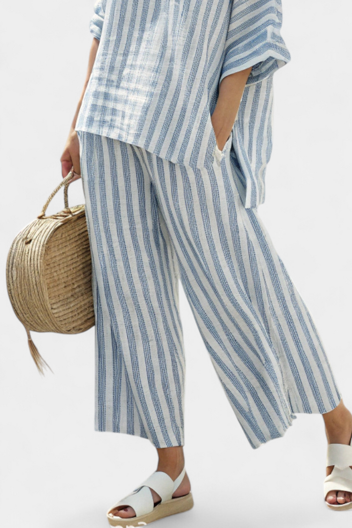 Rensleigh | Top in Lino Blu Striato Sofisticato & Pantaloni Relaxed
