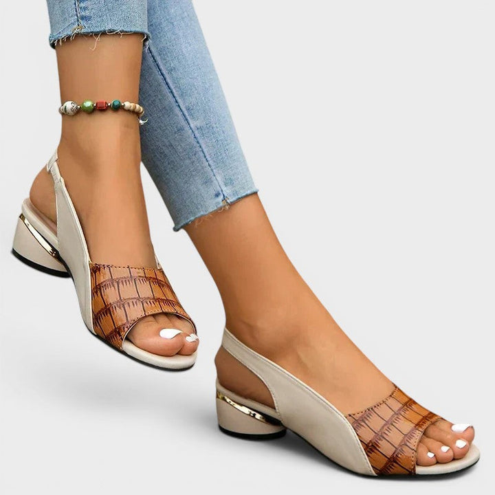 Clara™ | Sandali con tacco basso