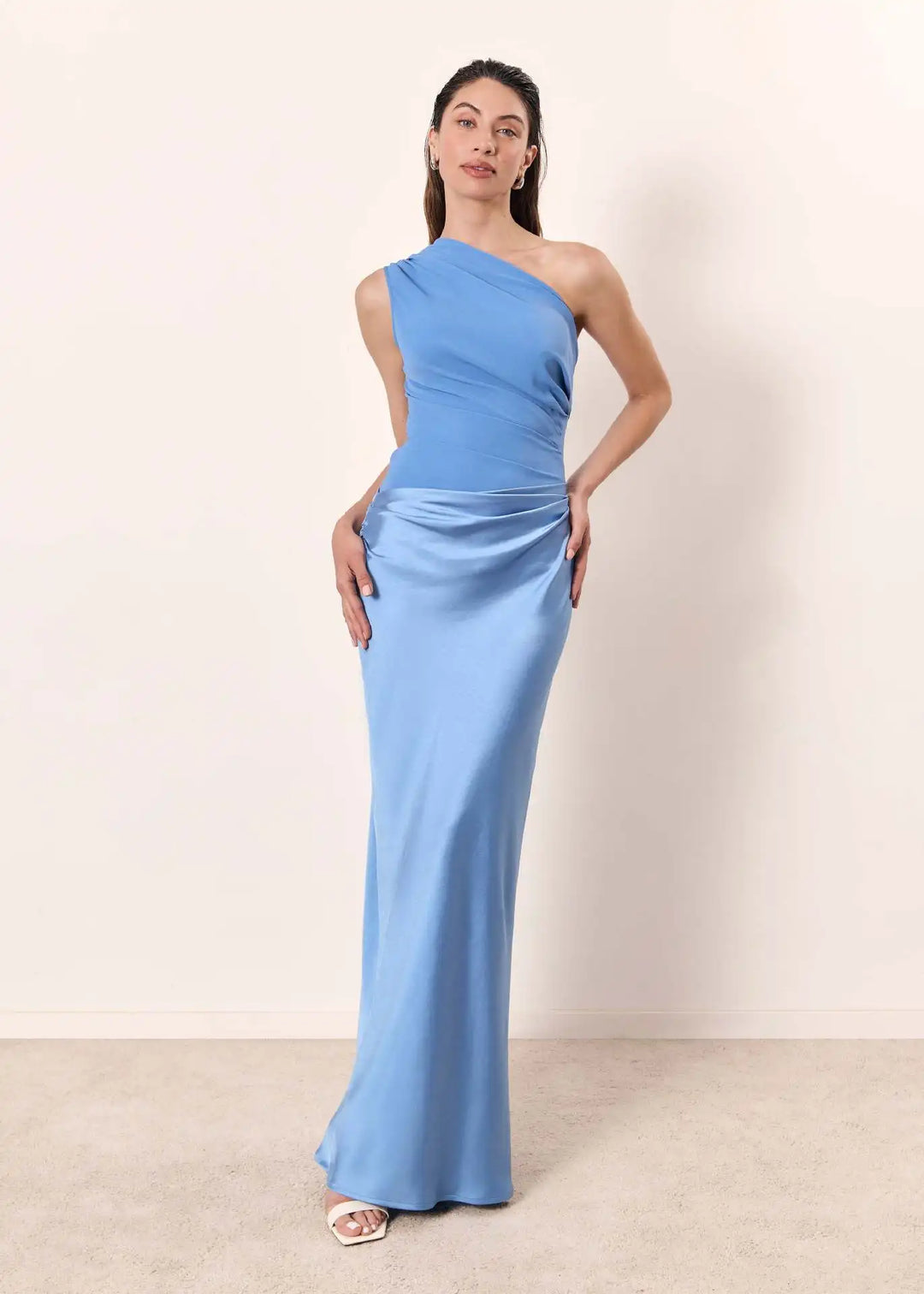 Luna™ | Abito Maxi in Satin con Spacco