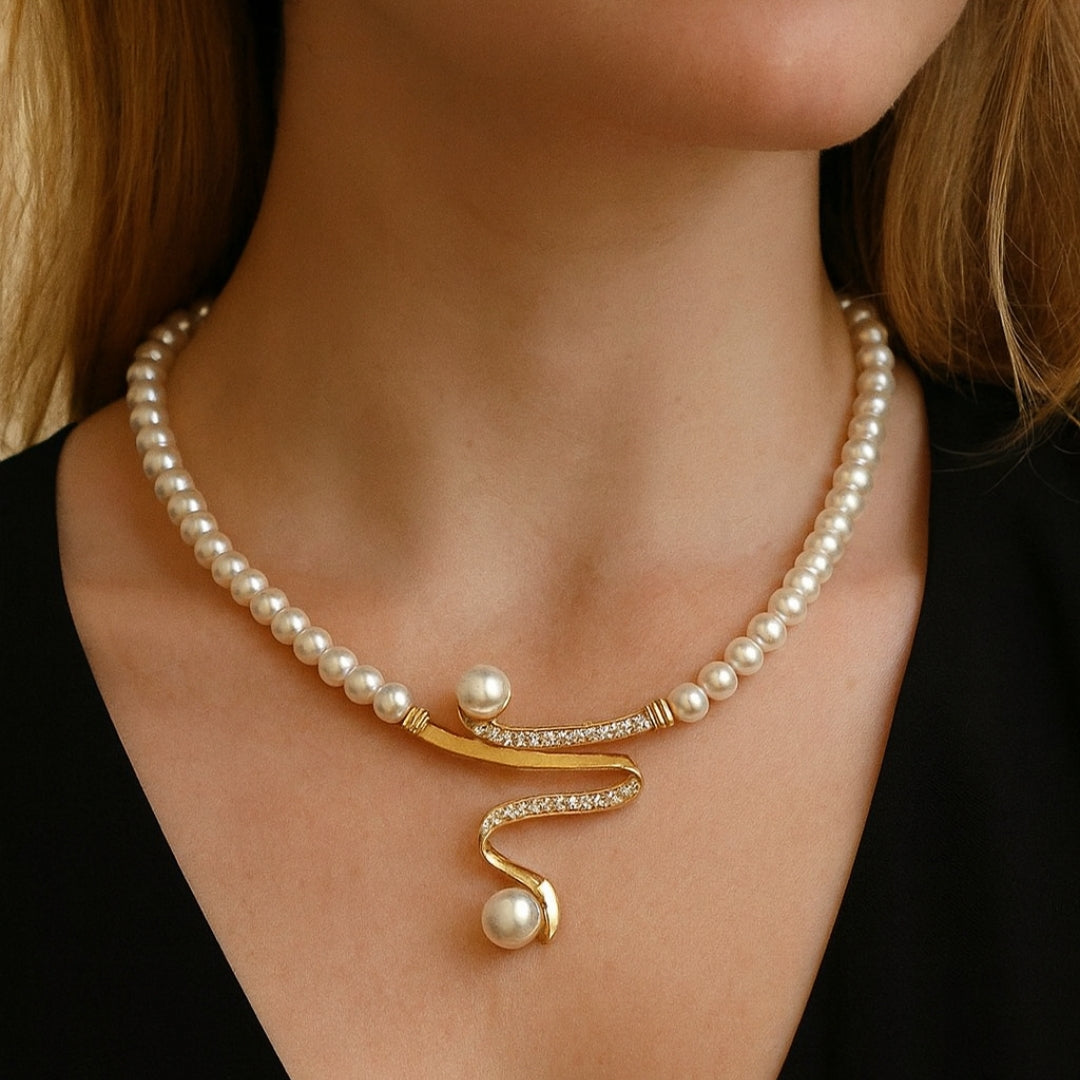Elegante Set di Collana e Orecchini in Perle Naturali
