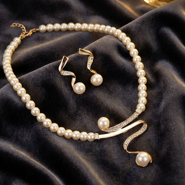 Elegante Set di Collana e Orecchini in Perle Naturali