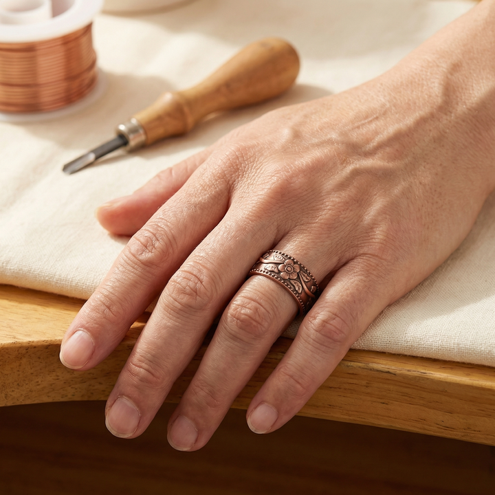 Anello in Rame con Petali di Vera