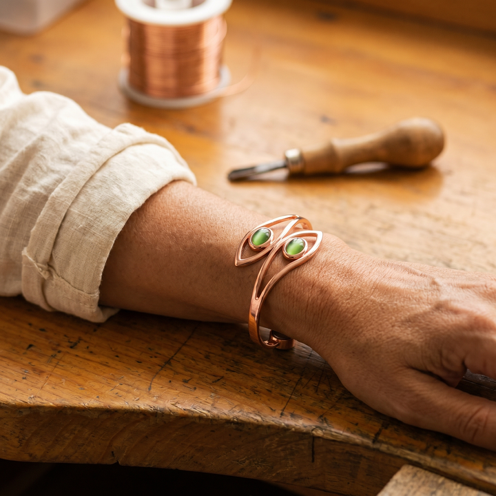 Bracciale in Rame con Opale di Vera